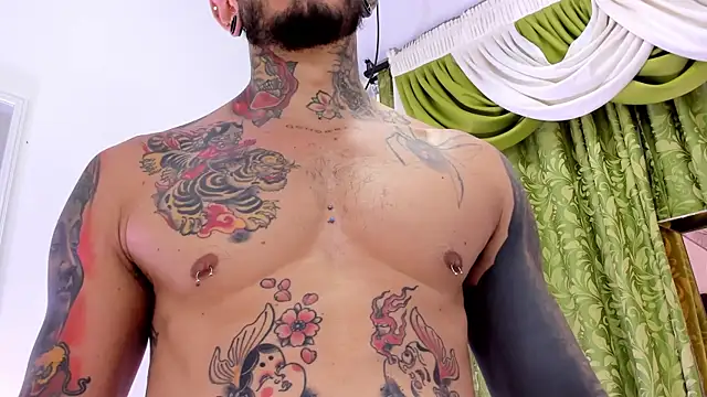 Snapshot of dilan_scootk_ chatting on 09.21.25 dilan scootk online show from 09.21.25