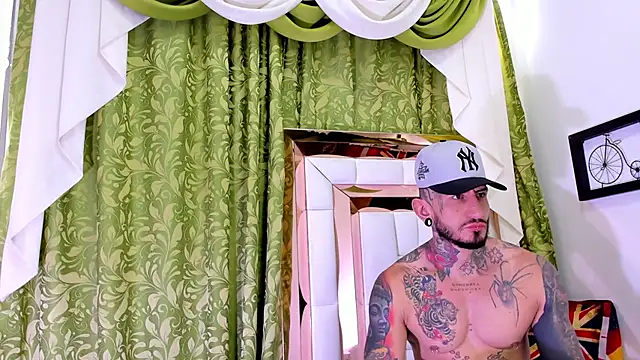 Snapshot of dilan_scootk_ chatting on 11.07.25 dilan scootk online show from 11.07.25