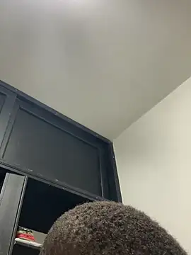 Snapshot of Destrozador415 chatting on 02.19.25 Destrozador415 online show from 02.19.25