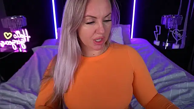 KiraCandyS online show from 09.27.25