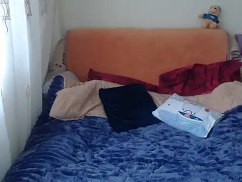 Emmatoo online show from 11.23.25