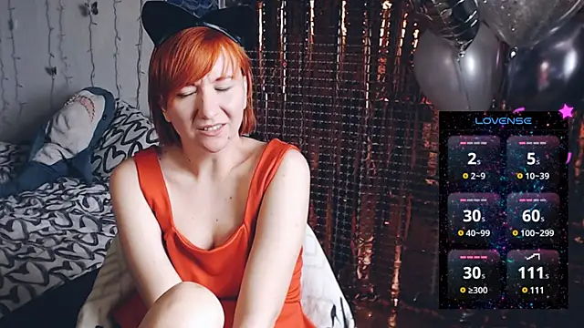 Snapshot of licentia__poetica chatting on 02.15.25 licentia poetica online show from 02.15.25