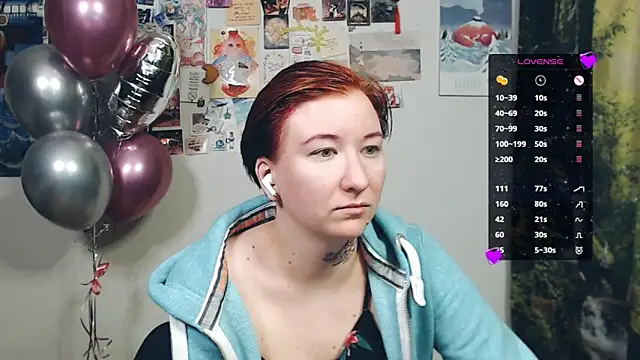 Snapshot of licentia__poetica chatting on 02.16.26 licentia poetica online show from 02.16.26