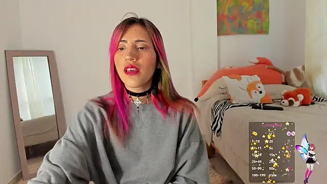 linnie  online show from 01.26.25