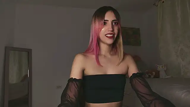 linnie  online show from 03.08.25