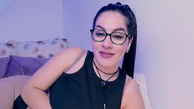 Pamela Rosal online show from 09.11.25