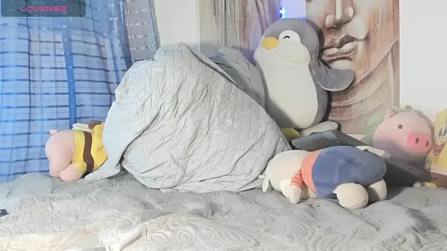 Alessia28  online show from 03.05.25