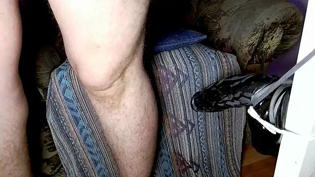 Snapshot of vibardii chatting on 11.27.25 vibardii online show from 11.27.25