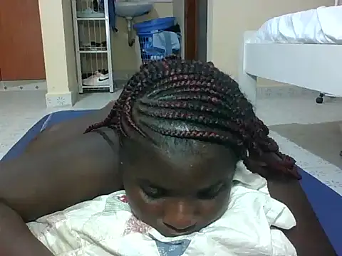 Snapshot of hotebbbyy chatting on 02.14.26 hotebbbyy online show from 02.14.26