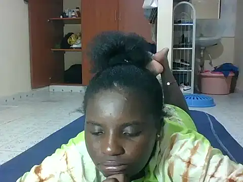 Snapshot of hotebbbyy chatting on 02.22.26 hotebbbyy online show from 02.22.26