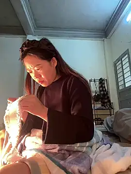 Snapshot of Hellen_111 chatting on 01.20.25 Hellen 111 online show from 01.20.25