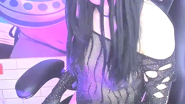 Snapshot of meribeth303av chatting on 07.17.26 meribeth303av online show from 07.17.26