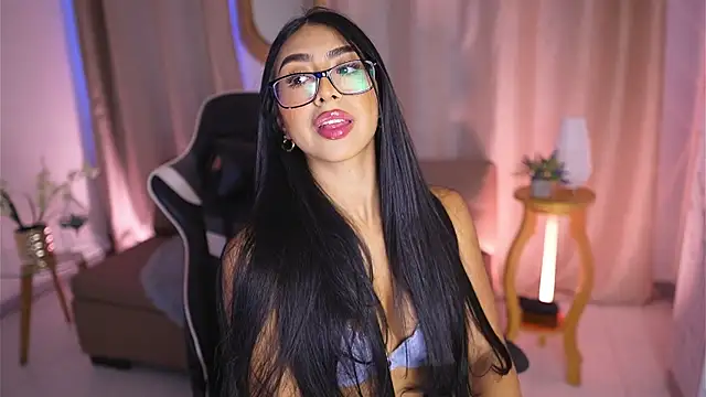 Sara albrecht online show from 01.22.25