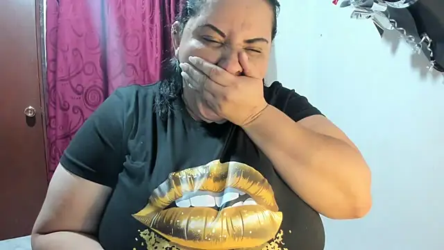 tetasgrandes karol online show from 01.05.25