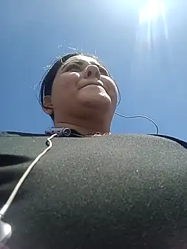 tetasgrandes karol online show from 09.21.25