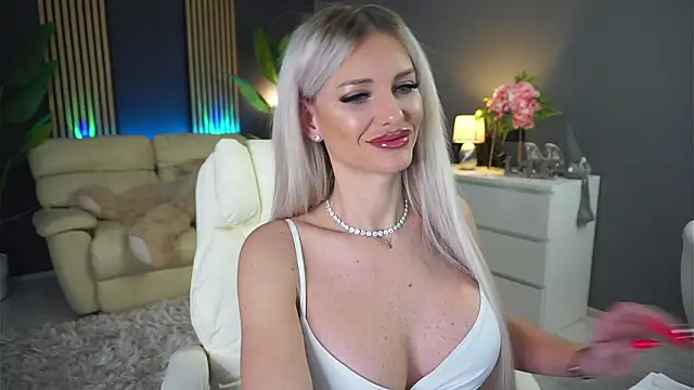 SweetBlondy35 online show from 02.19.26