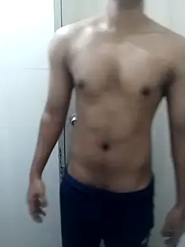 Snapshot of hottboy_39 chatting on 12.11.24 hottboy 39 online show from 12.11.24