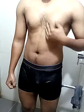 Snapshot of hottboy_39 chatting on 01.06.25 hottboy 39 online show from 01.06.25