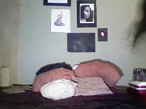 Moorella1 online show from 03.20.25