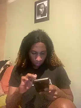 Moorella1 online show from 04.06.26