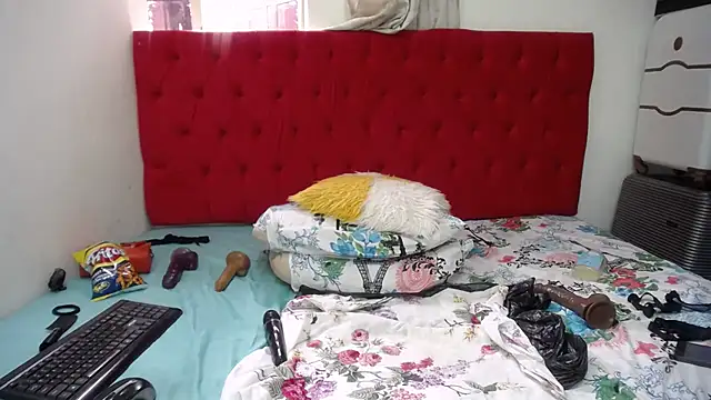 GaggingQueenxx online show from 03.09.25