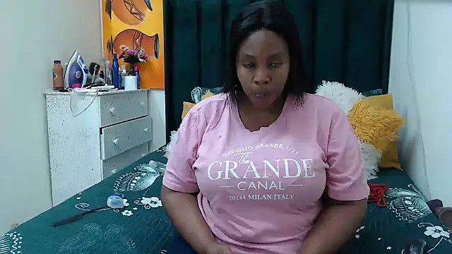 GaggingQueenxx online show from 10.20.25