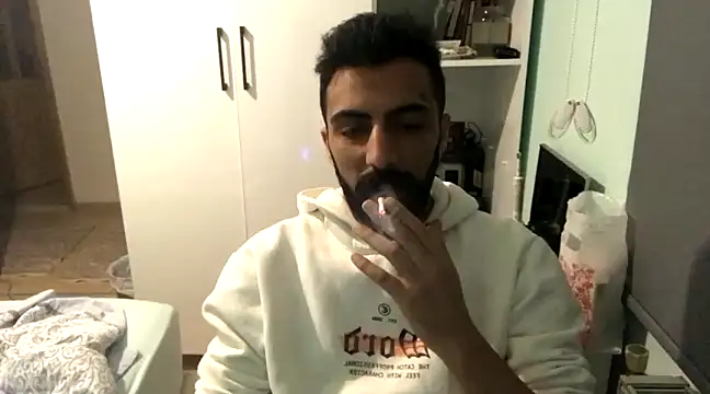 Snapshot of MasterKARATASSAKK chatting on 01.01.25 MasterKARATASSAKK online show from 01.01.25