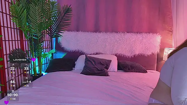 Snapshot of Mia__Peach chatting on 01.15.25 Mia Peach online show from 01.15.25