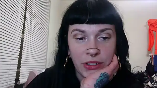 Snapshot of Marcelinegoddess chatting on 03.08.25 Marcelinegoddess online show from 03.08.25