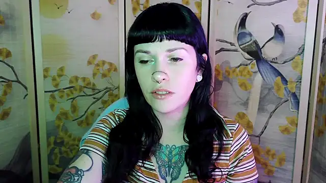 Snapshot of Marcelinegoddess chatting on 04.06.26 Marcelinegoddess online show from 04.06.26