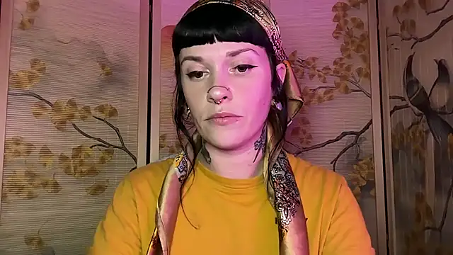 Snapshot of Marcelinegoddess chatting on 06.09.26 Marcelinegoddess online show from 06.09.26