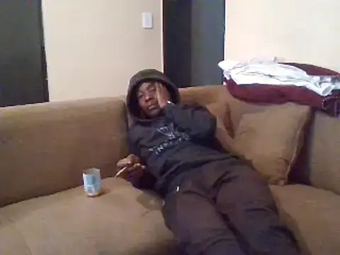 SmallGoodNutts online show from 02.05.25