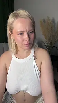 Charming Daphny online show from 05.16.26