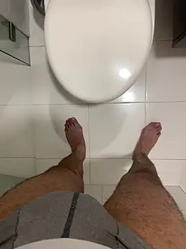 Snapshot of Juanes432 chatting on 02.13.26 Juanes432 online show from 02.13.26