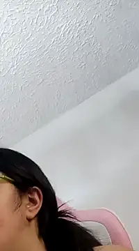 Snapshot of _Angelinaandrade_ chatting on 02.06.25 Angelinaandrade online show from 02.06.25