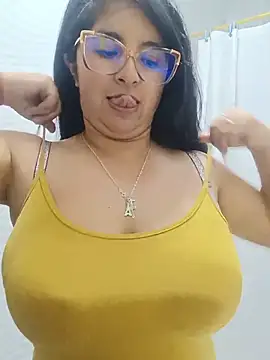  Angelinaandrade  online show from 05.26.26
