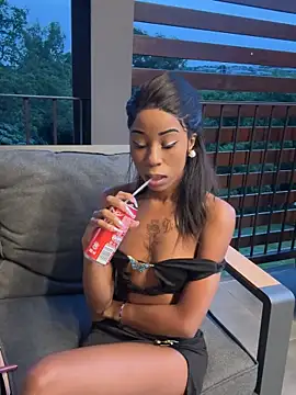 Snapshot of Dime-__ chatting on 12.20.25 Dime- online show from 12.20.25