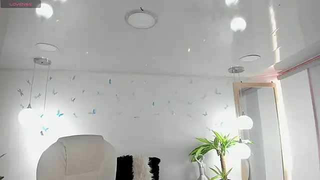  Antonnela  online show from 03.24.26