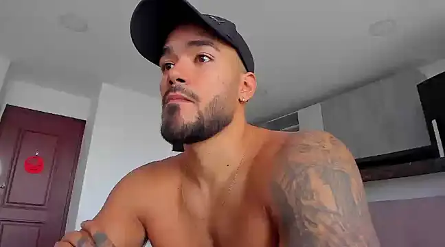 Alexander Martines online show from 12.30.24