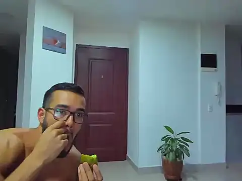 Alexander Martines online show from 09.11.25