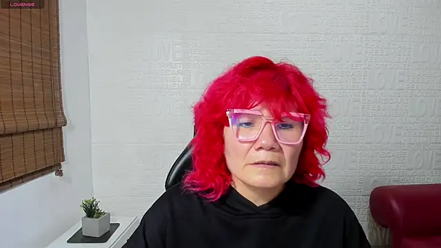 Salomeediaz  online show from 02.05.25