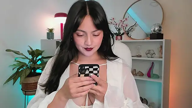 nahiapaws online show from 07.10.26