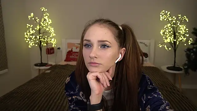 PamelaXX  online show from 01.25.25