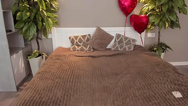 PamelaXX  online show from 02.27.25