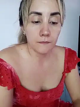 Isabel23zr online show from 10.06.25