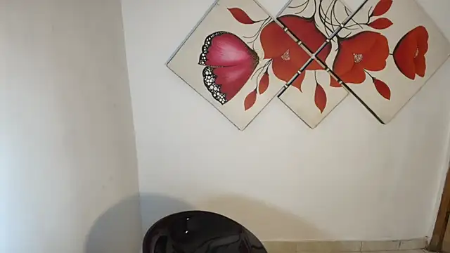 naomiwildburn online show from 09.17.25