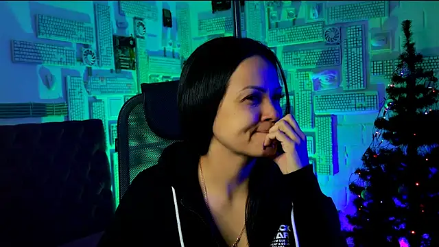 KarolinaRobinson online show from 12.07.24