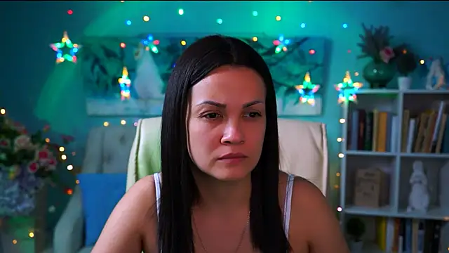 KarolinaRobinson online show from 12.14.24