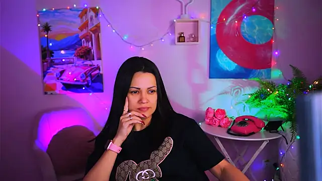 KarolinaRobinson online show from 01.11.25