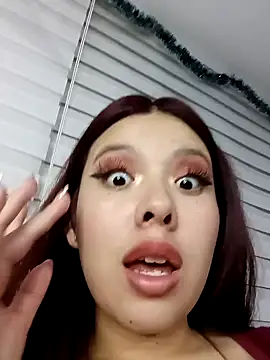 MarielQueenx online show from 12.08.24